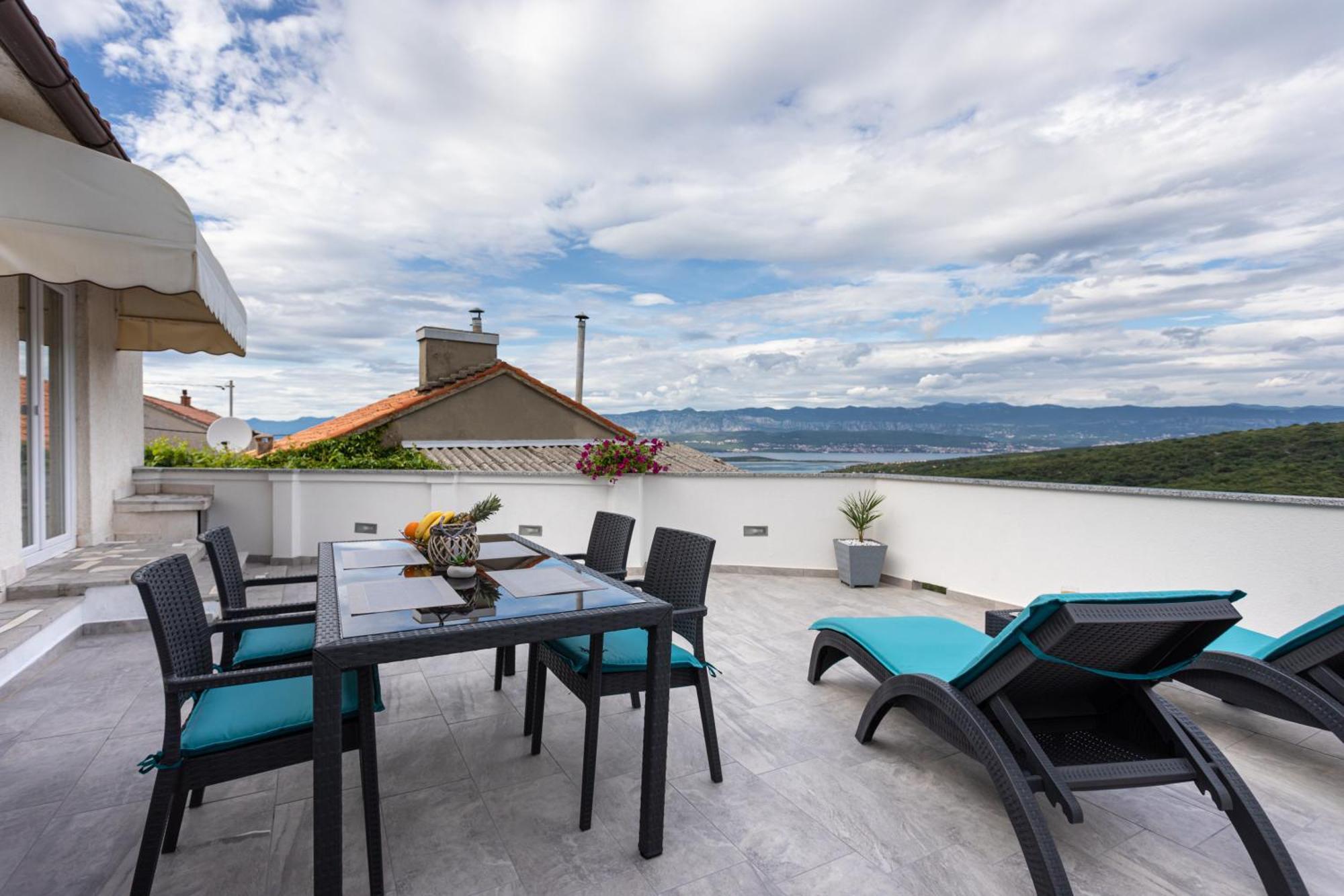 Ivan Apartment